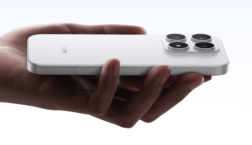 Xiaomi 17 a 17 Ultra a Leica Leitzphone powered by Xiaomi: Xiaomi 17 v dlani